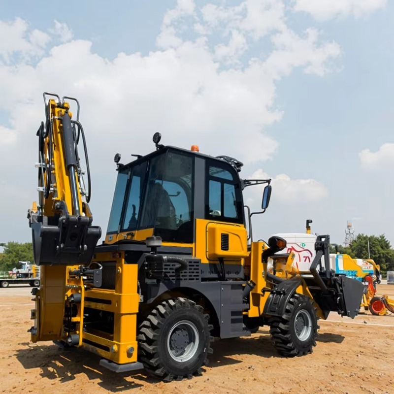 Compact Multi-Purpose Backhoe  - مراجعة Landscape Urban Farming وسعره